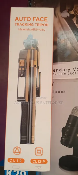 Auto Face Tracking Tripod