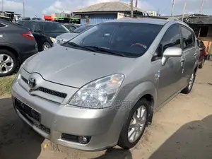 Toyota Corolla 2006 Burgundy