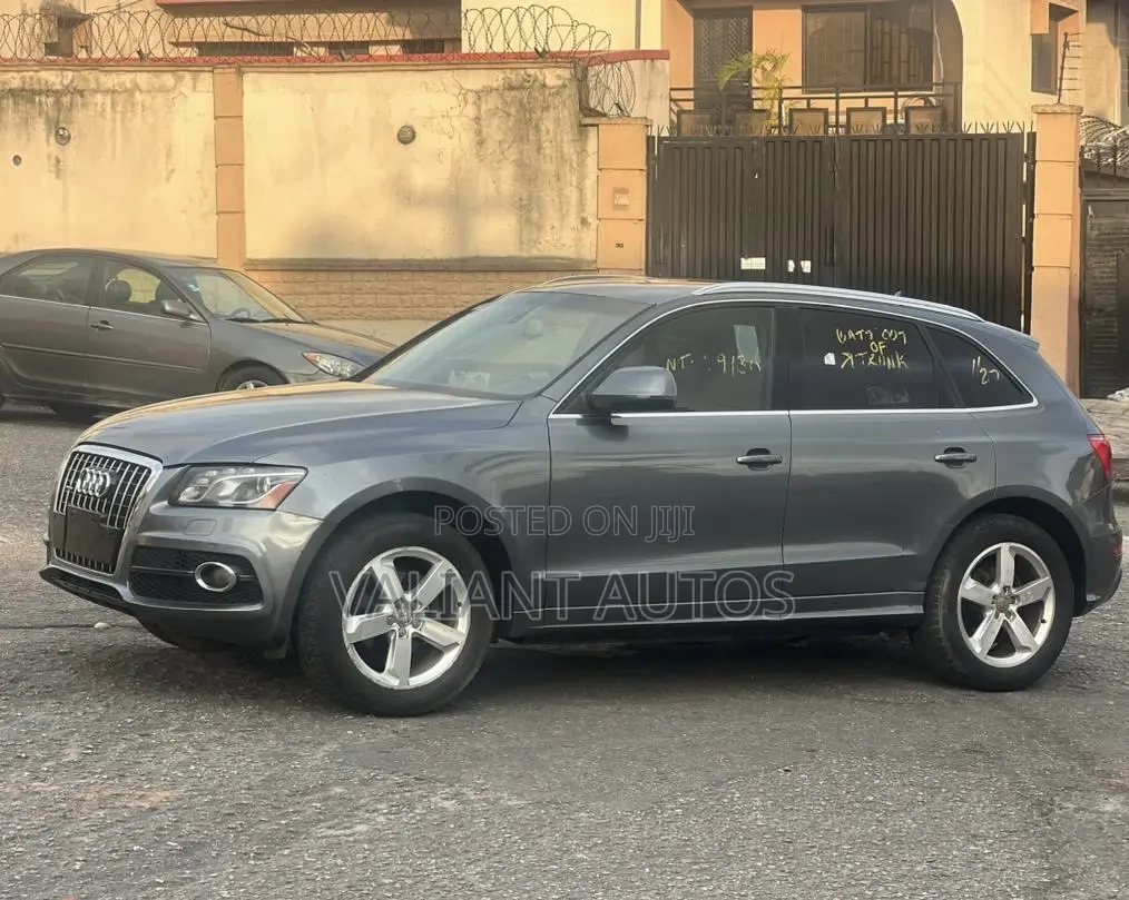 Audi Q5 2012 Gray