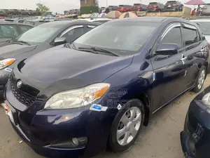 Toyota Matrix 2010 Blue