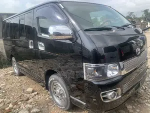 Toyota HiAce 2016 Black