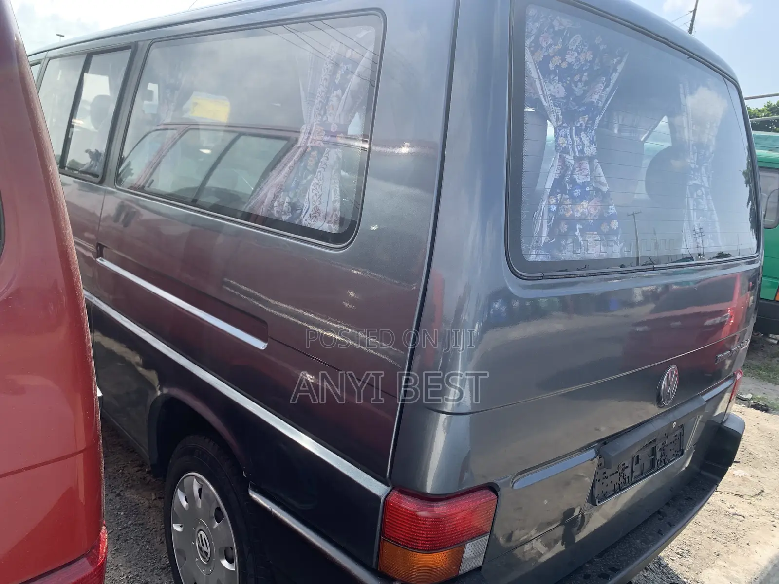 Volkswagen Transporter 2002 Grey