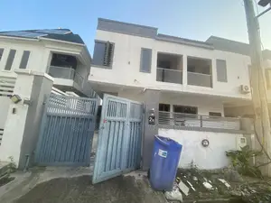 4bdrm Duplex in Harris Drive By Vgc, for rent