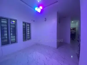 4bdrm Duplex in Harris Drive By Vgc, for rent