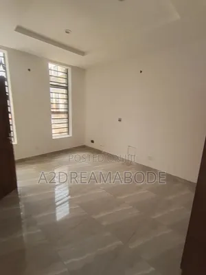 4bdrm Duplex in Off Allen, Ikeja for rent