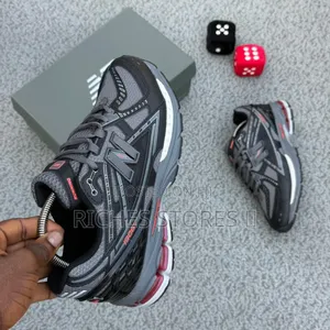 Authentic Quality New Balance 1906u Sneakers