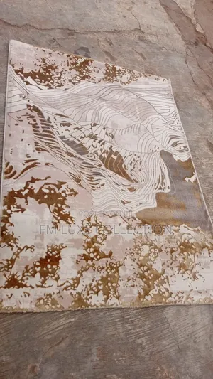 7by10 Center Rug