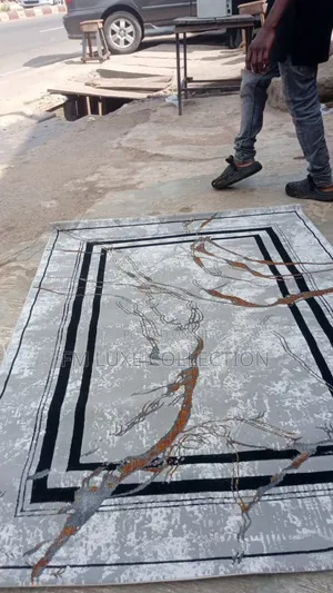 Luxury Center Rug
