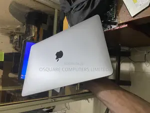 Laptop Apple MacBook Air 2018 8GB Intel Core i5 SSD 256GB