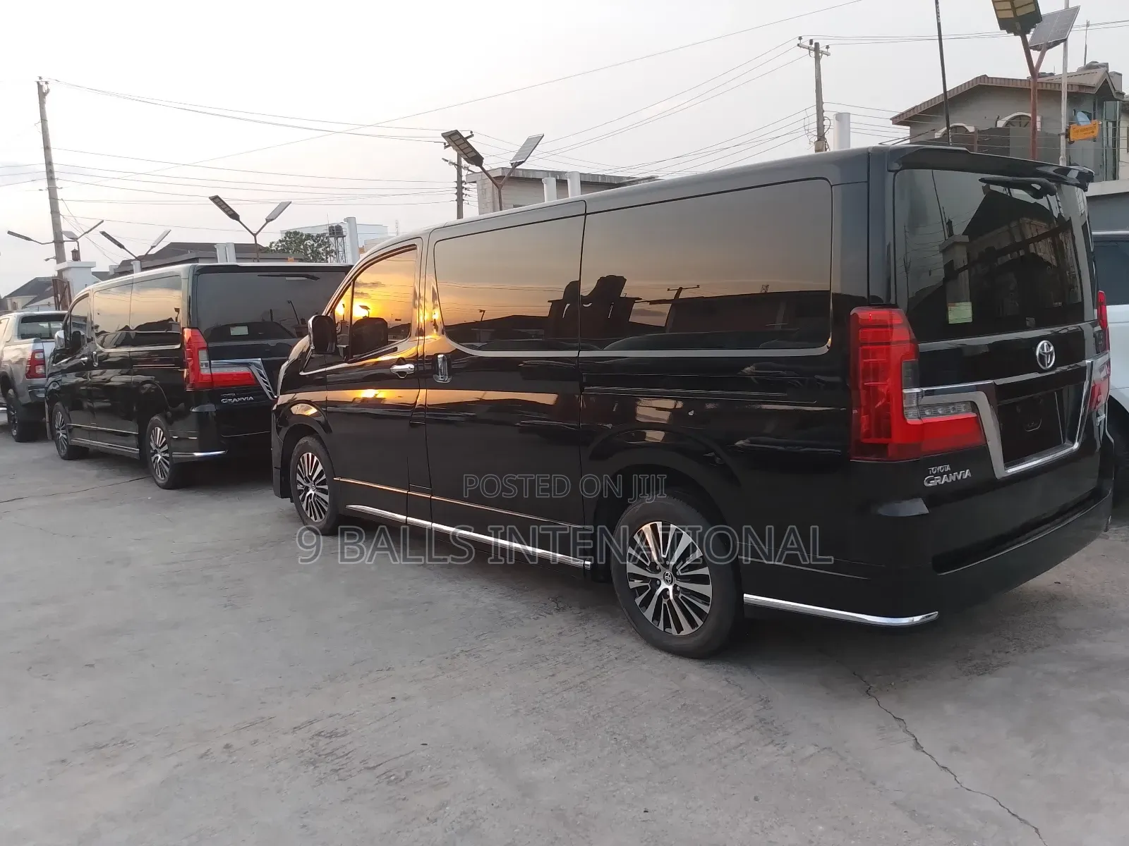 Toyota Granvia 2020 Black