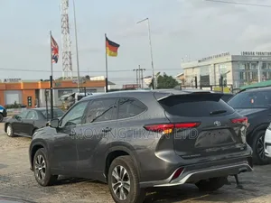 Toyota Highlander 2020 Gray
