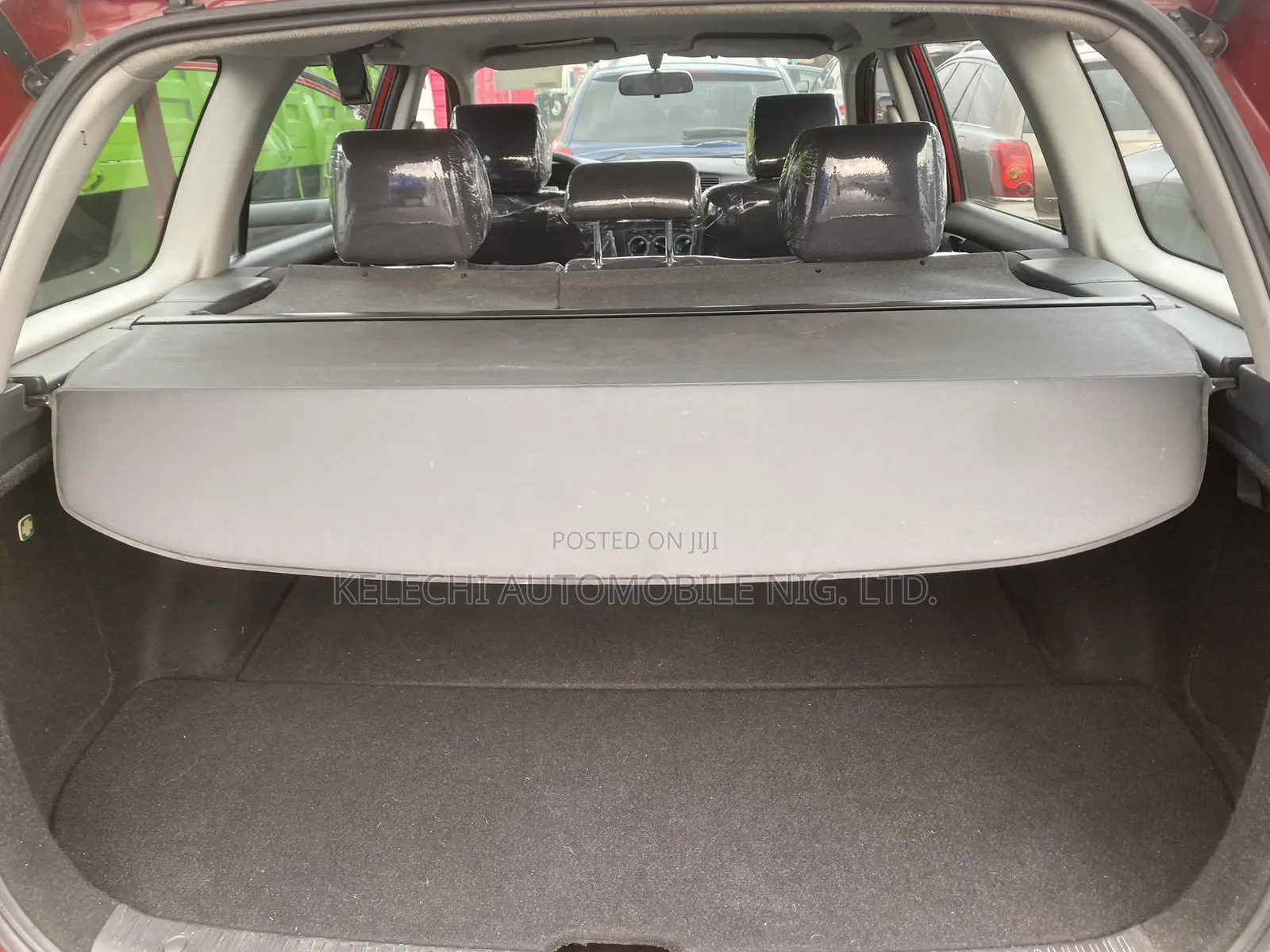 Toyota Corolla Liftback 2004 Red