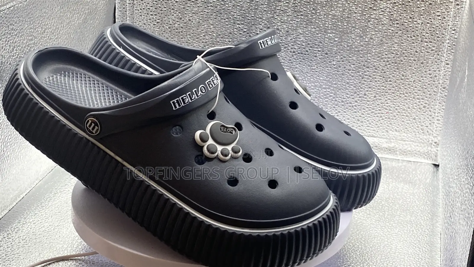 Smooth Lux Unisex Slides/Palm Crocs