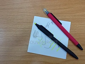 Beacon Highlighter Pen