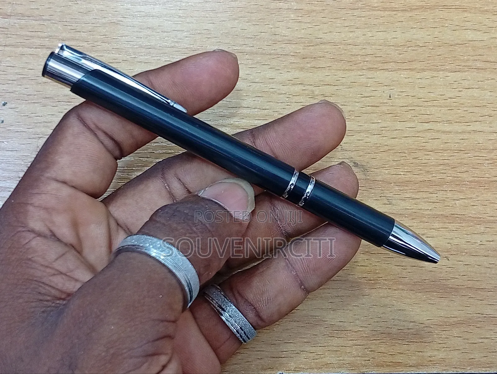Arc Plastic Ball Pen