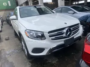 Mercedes-Benz GLC-Class 2018 White