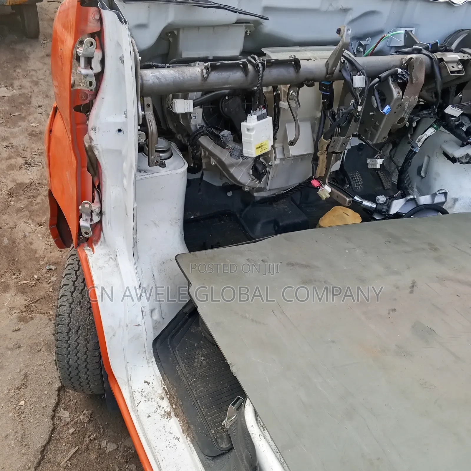 Daihatsu Hijet 2015 Orange