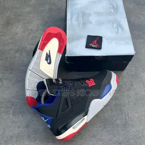 High Grade Air Jordan 4 Retro “Rare Air” Luxury Sneakers