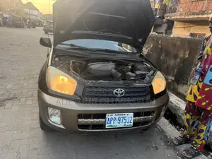 Toyota RAV4 Automatic 2004 Black