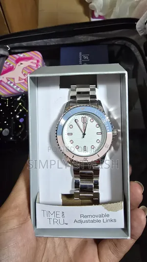 Time and Tru Watch