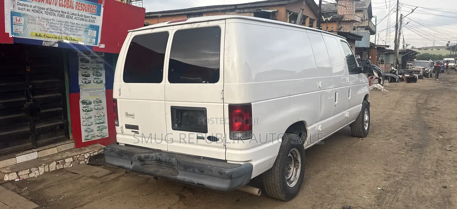 Ford E250 2011 White