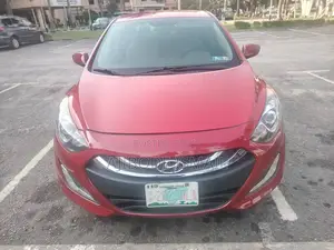 Hyundai Elantra GT 2013 Red