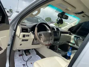 Lexus GX 460 Luxury 2019 Silver