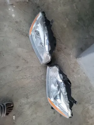 Mercedes-Benz Ml350 W166 Non Charger Headlights Tokunbo