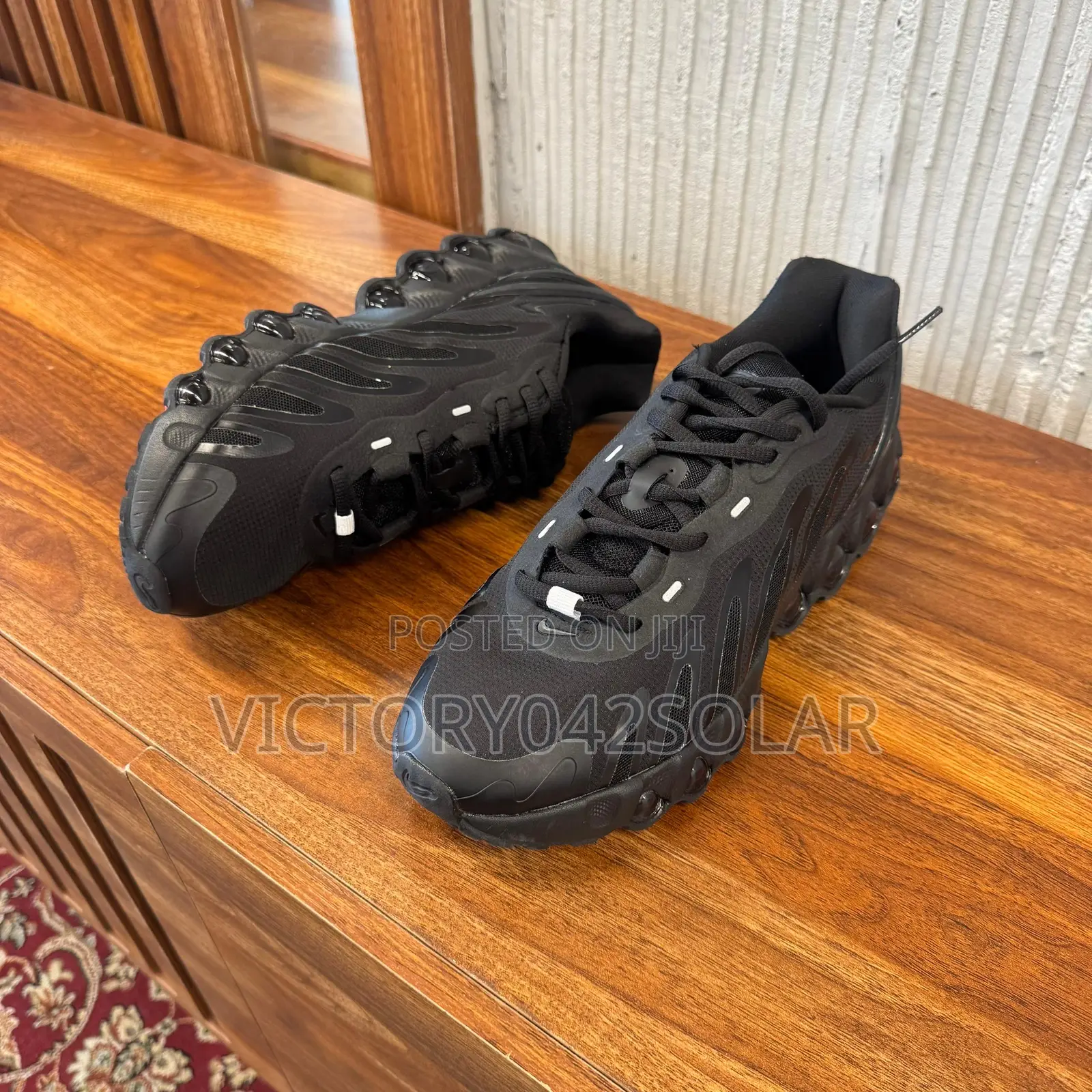 *Nike Airmax Dn8*