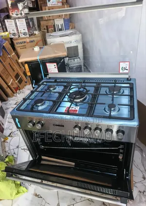 Quality Bosch German New Design Automatic 5 Burners Standing Cooker