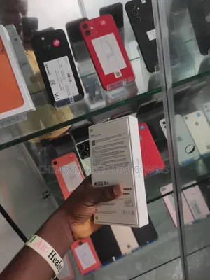 New Apple iPhone 16 128 GB