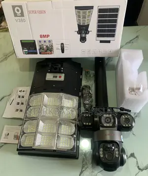 Solar Light With 3lens Solar PTZ Camera