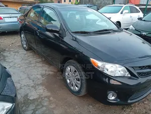 Toyota Corolla 2012 Black