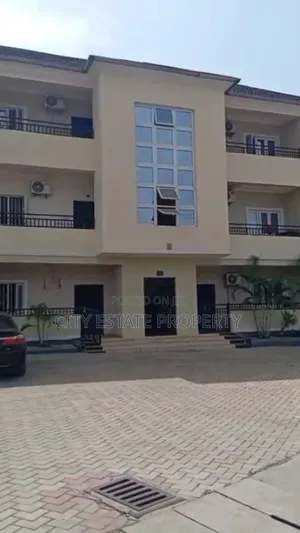 3bdrm Block of Flats in Aco Estate, Life Camp for rent