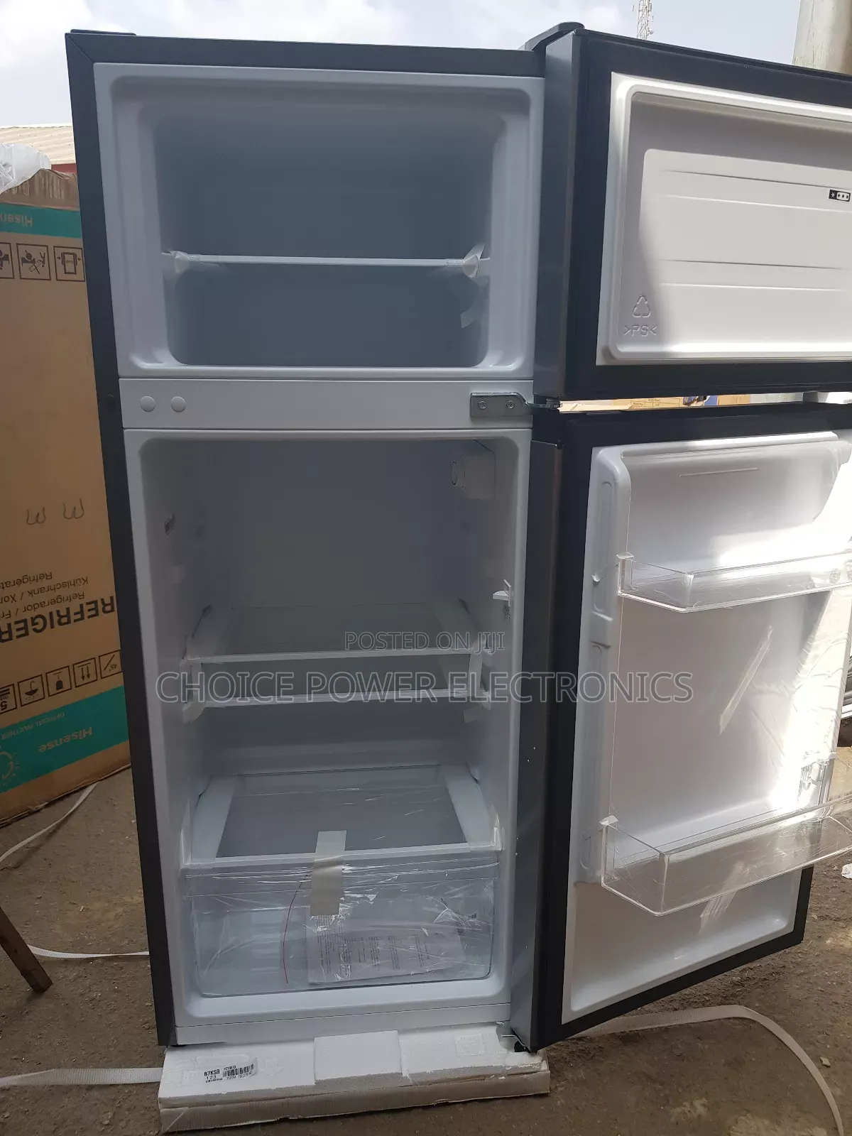 Brand New Hisense Fridge 172. (124liters)