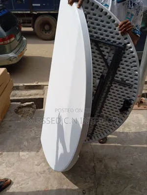 Excellent Foldable Plastic Round Table
