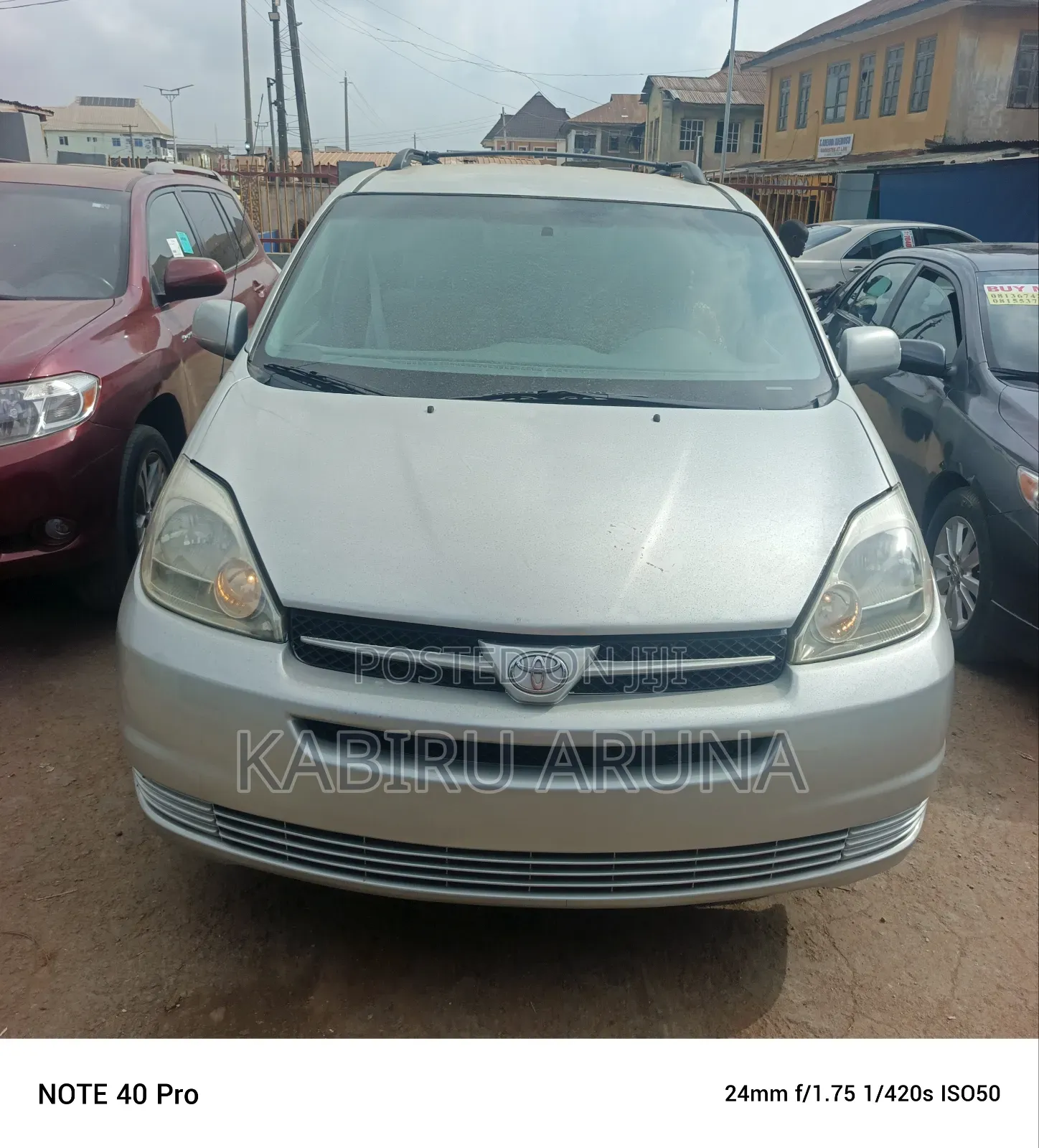 Toyota Sienna 2003 Silver