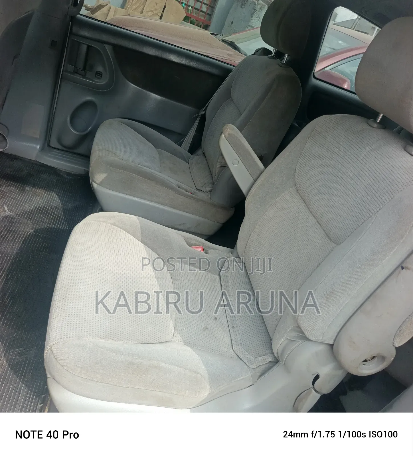 Toyota Sienna 2003 Silver