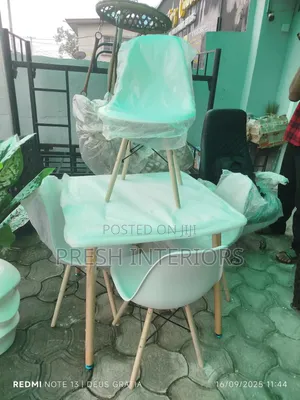 4-Seater Mini Dining Set