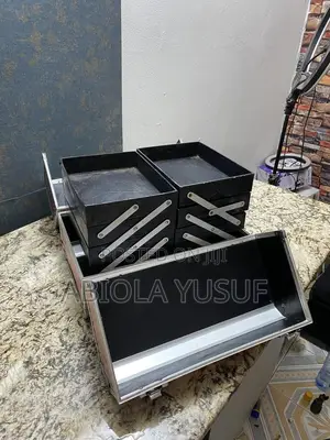 3 Step Professional Makeup Box