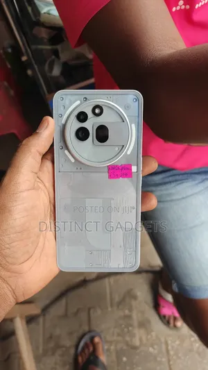 Nothing Phone 3a Pro 256 GB Gray