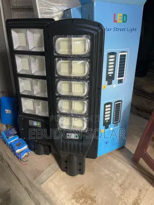 Solar Street Light 5eyes Devided