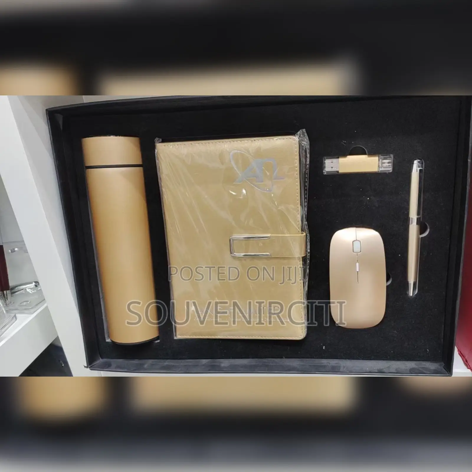5in1 Corporate Gift Set With Mouse Flash
