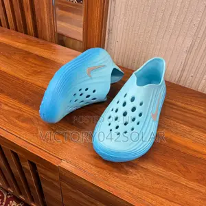 *Nike React X Rejuven8* *40-45*
