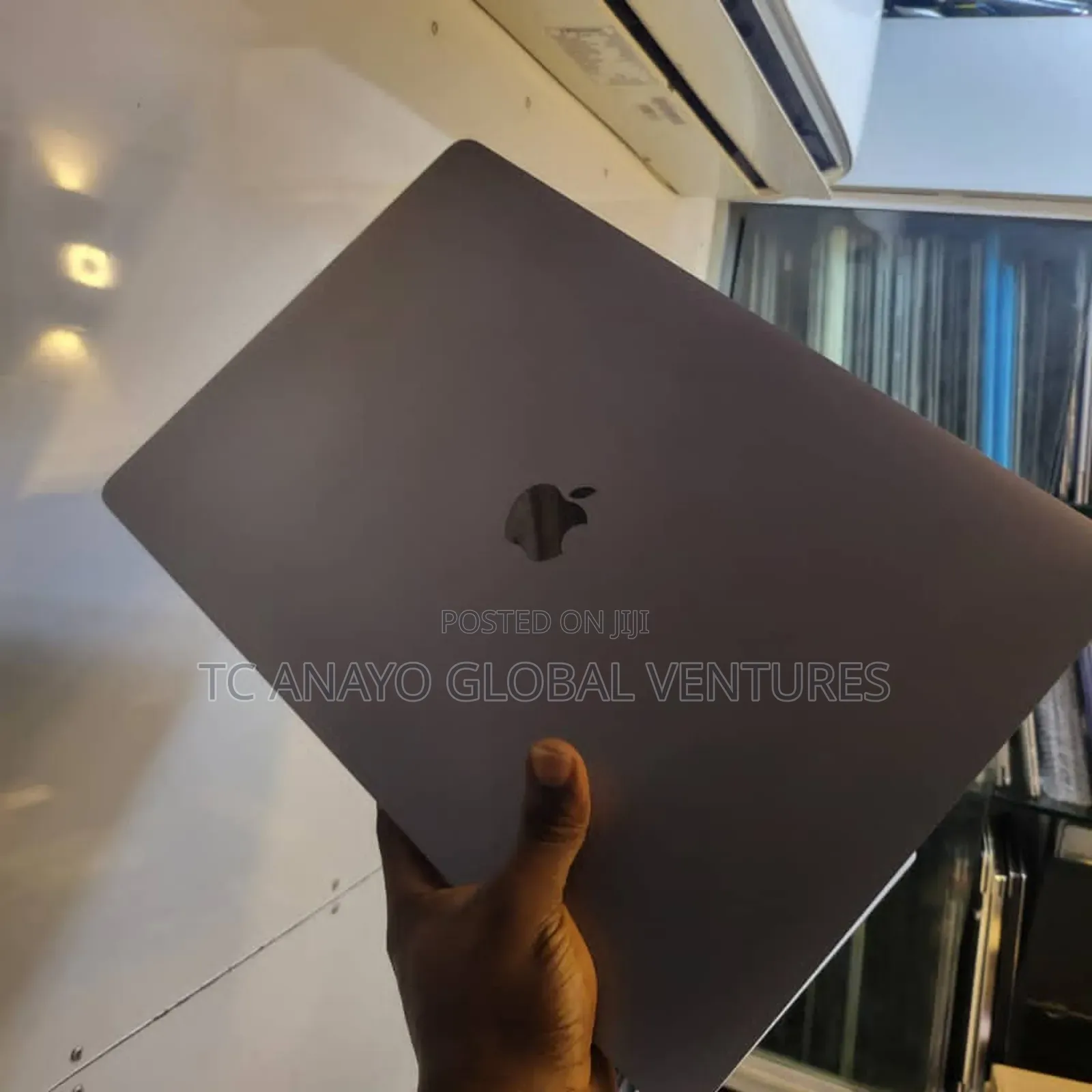 Laptop Apple MacBook Pro 2019 16GB Intel Core i7 SSD 512GB