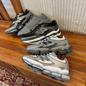 *New Balance Abzorb 2000*
