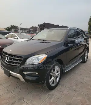 Mercedes-Benz M Class ML350 4MATIC 4dr SUV AWD (3.5L 6cyl 7A) 2015