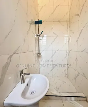4bdrm Duplex in Ikota for rent