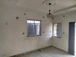 1bdrm Apartment in Kings Plase, Gwagwalada for rent