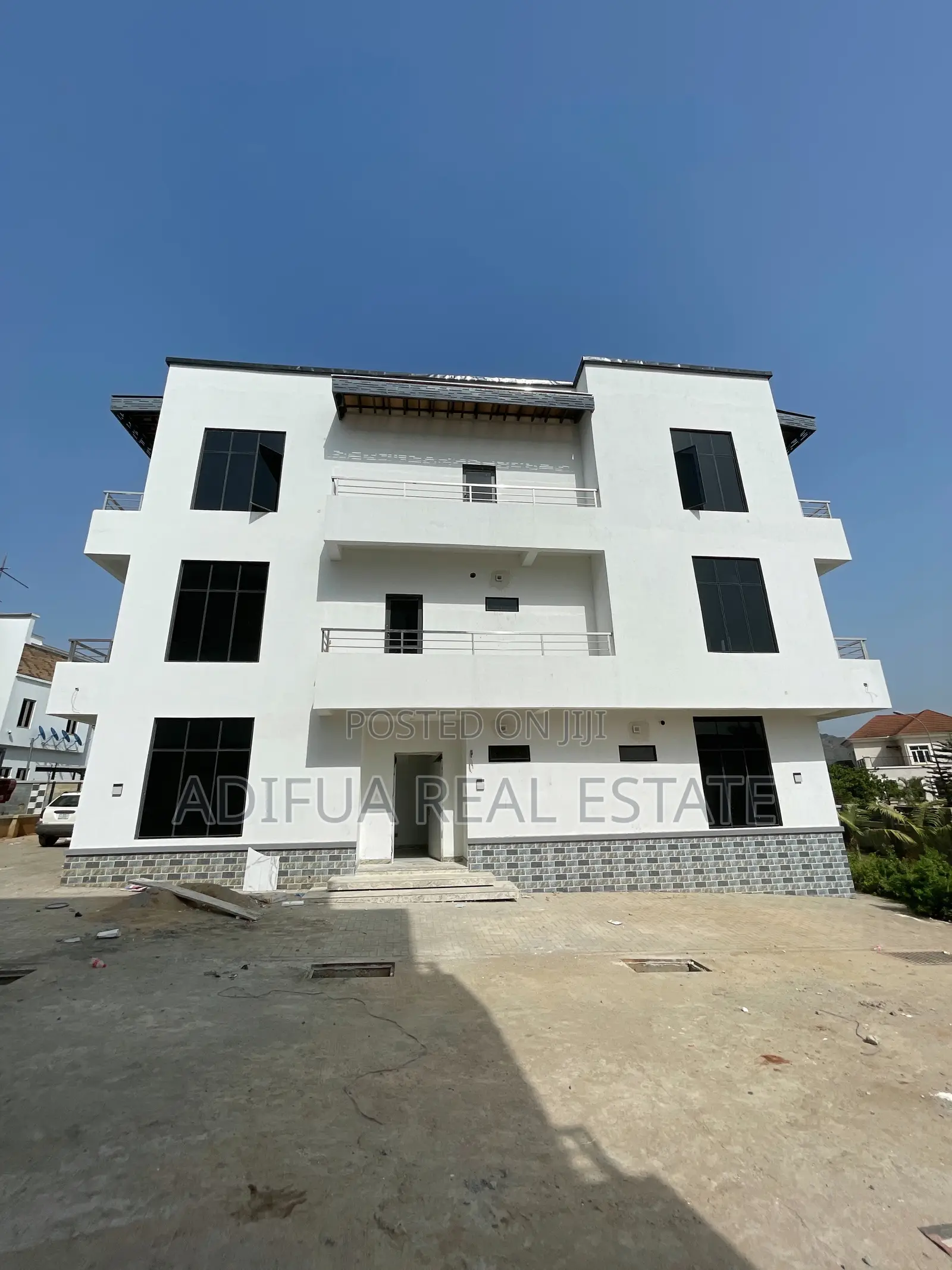 6bedroom Fully Detached Duplex